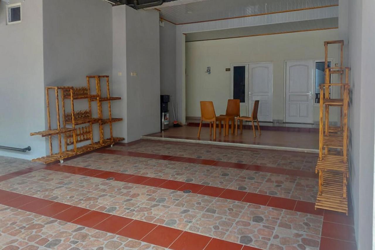 Hotel Koolkost @ Jalan Tirto Agung à Srondolwetan Extérieur photo