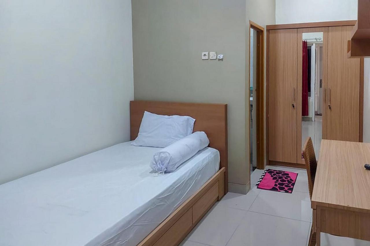 Hotel Koolkost @ Jalan Tirto Agung à Srondolwetan Extérieur photo